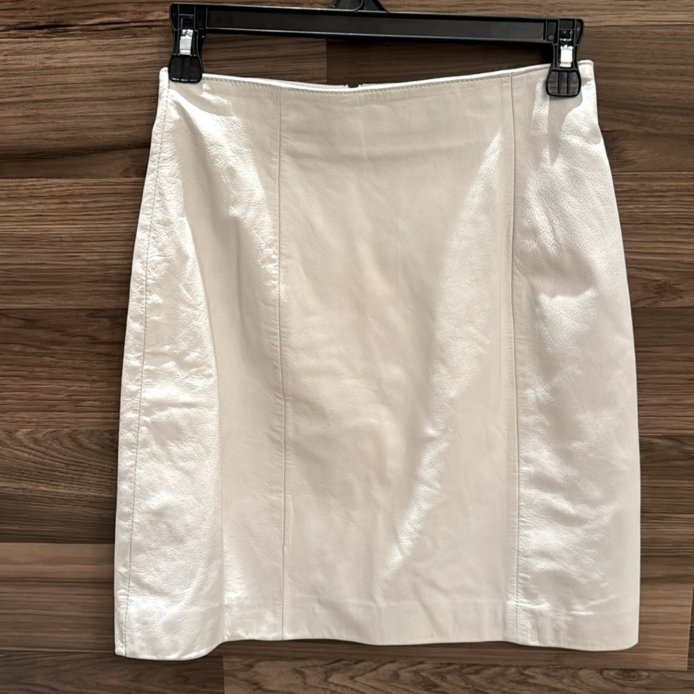 Wilsons Leather Vintage White A Line Lined Zip Up Midi Skirt 4 25” Waist